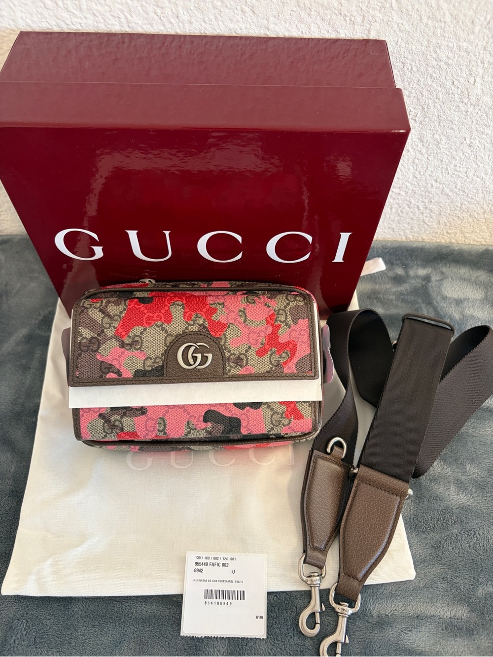 Brand New Gucci GG Supreme Monogram Camouflage Mini Crossbody Bag Red/Pink